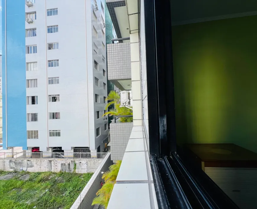 09cfb42c0c8a1bbb33c008b8a4888ce1