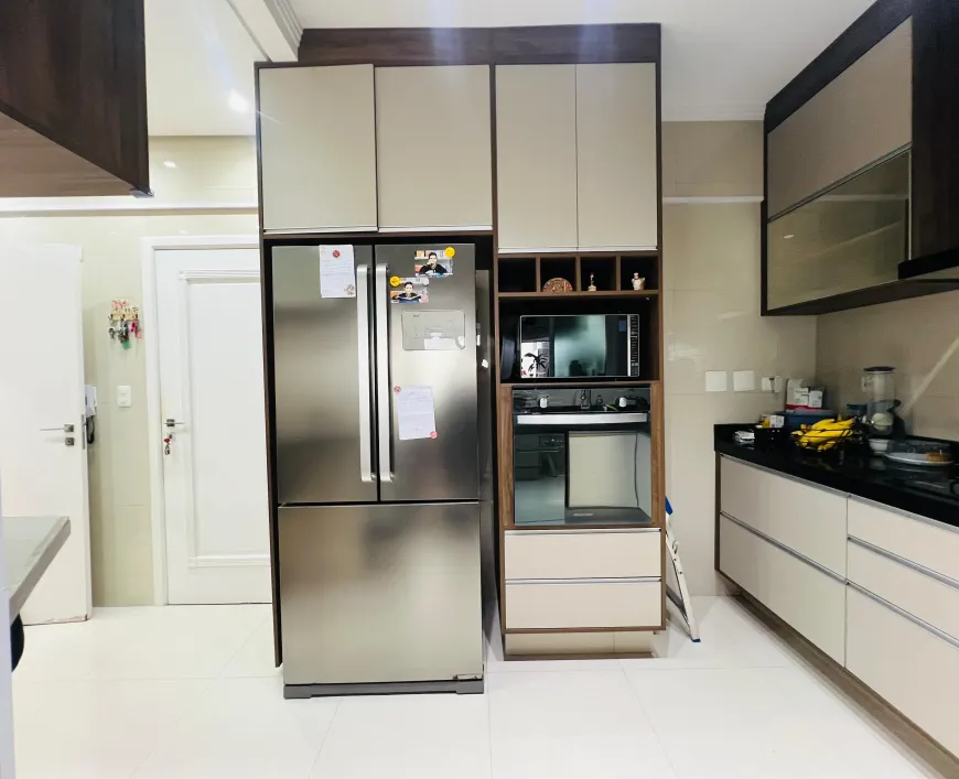 15cd0073468ddf655908fb5f76894775