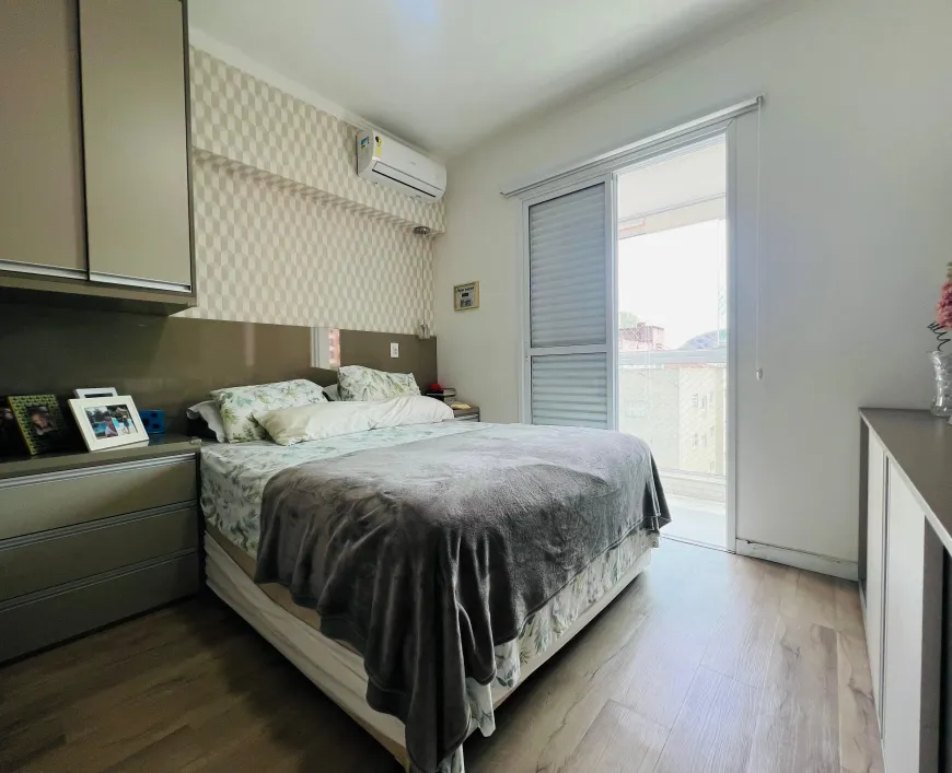 17cea1dbe60dea4f535cd3cd296ec1a9