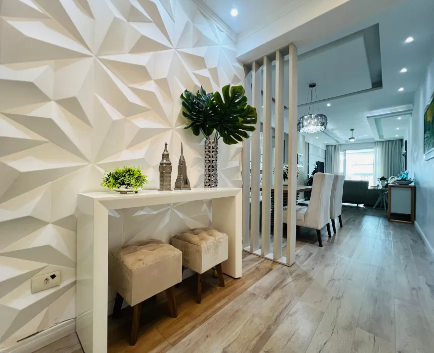 7280211a8d619622cb33a206c1482403