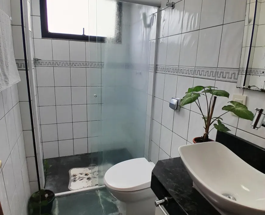 .9da49cac0b2317c1fcea46f830bda93c