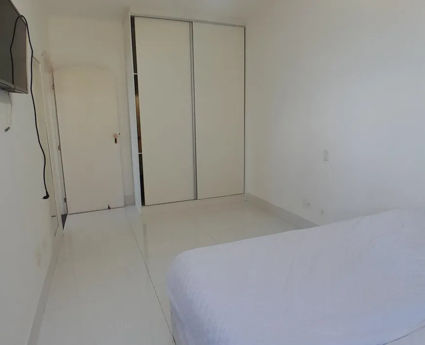 b1bb1b34d9cd5acbff9e9ba2c2f8fe77