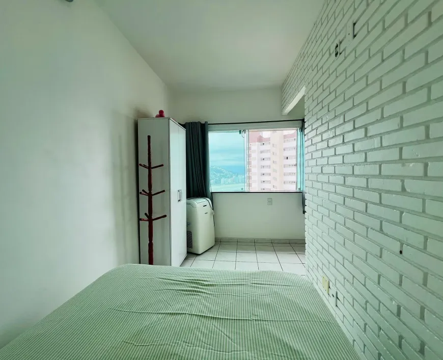 dcd8f2dd32ff75f4a17d67fd8e62b94a