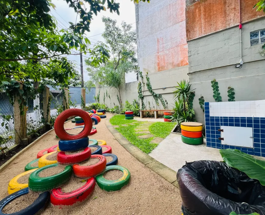 e51db756b629b0babb9a7067bfaf9952