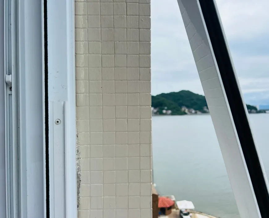 ff81ebdb3efd5298d39ad52bd93b978a