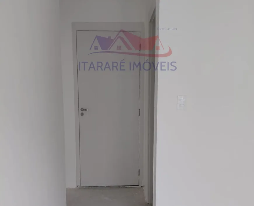 AP1300_6